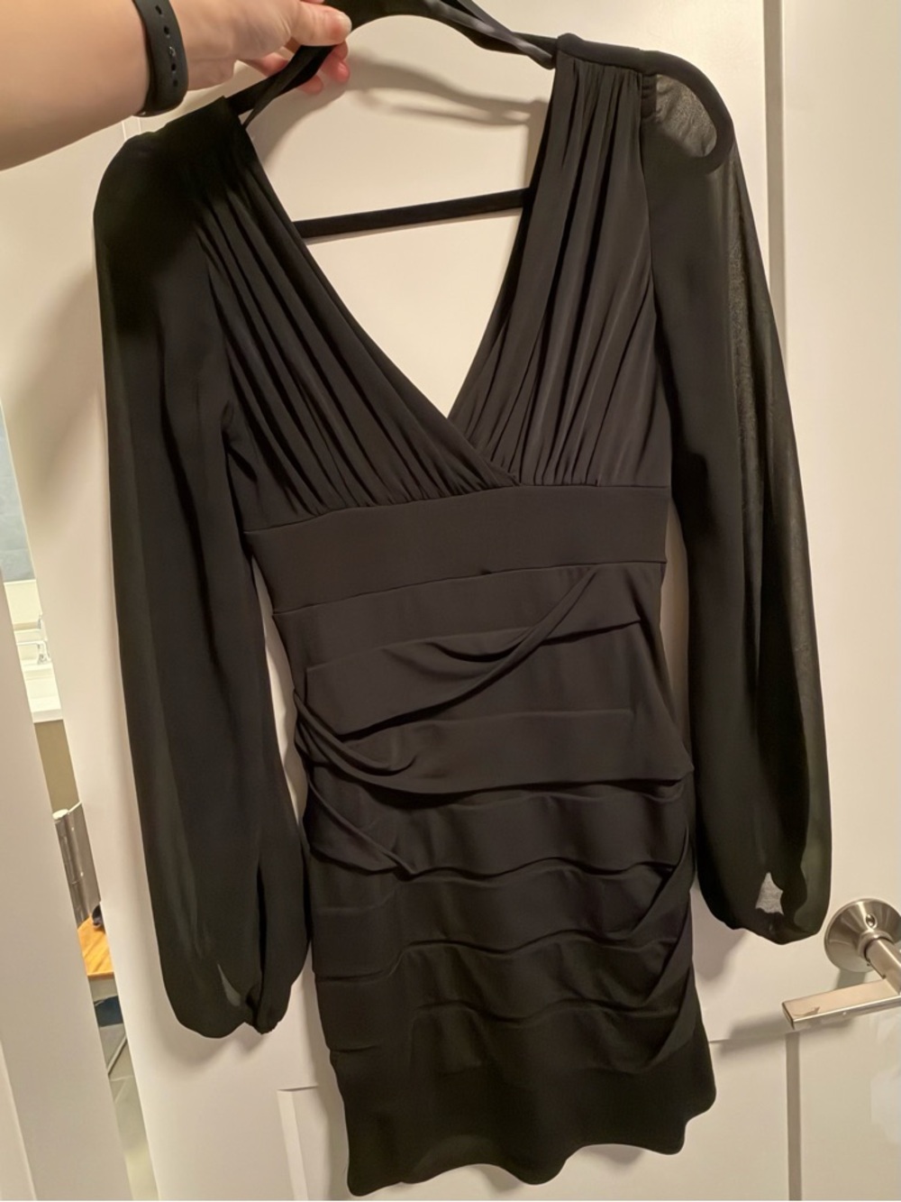 City Studio Black V-Neck Long Sleeve Cocktail Dress